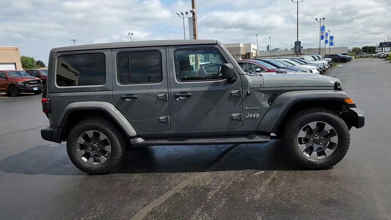 2019 Jeep Wrangler SKY TOP / LEATHER / NAV Photo