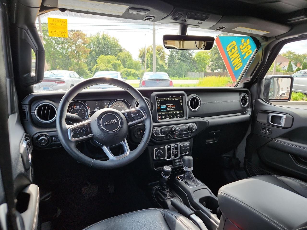 2019 Jeep Wrangler SKY TOP / LEATHER / NAV Photo