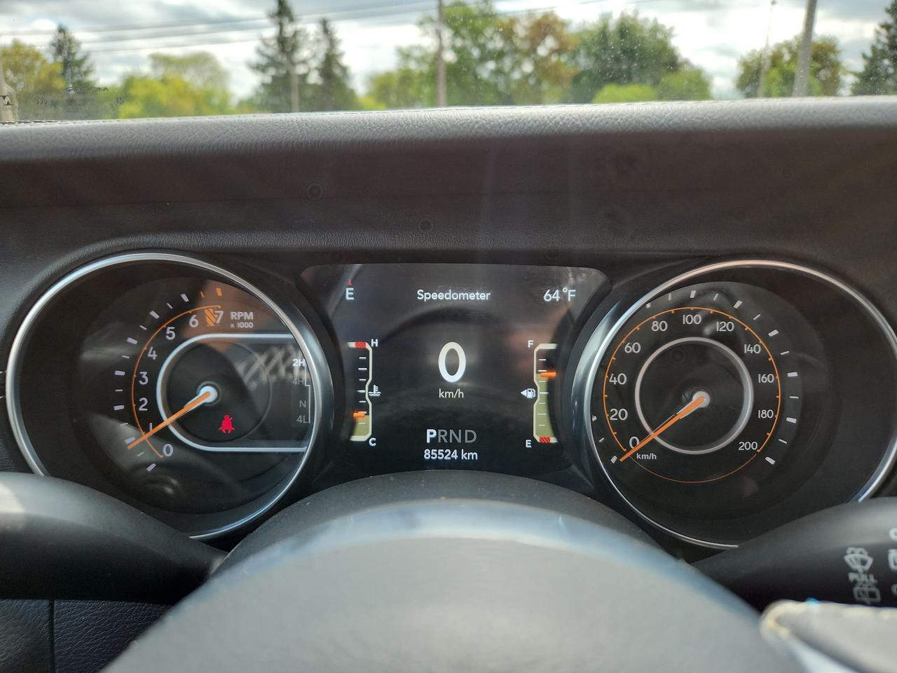 2019 Jeep Wrangler SKY TOP / LEATHER / NAV Photo