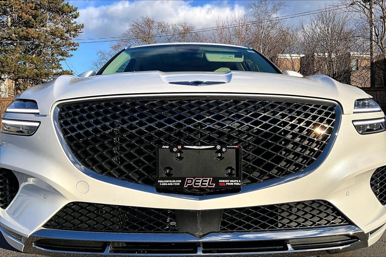 2025 Genesis GV70 2.5T Advanced | Vented Leather | Panoroof | AWD Photo