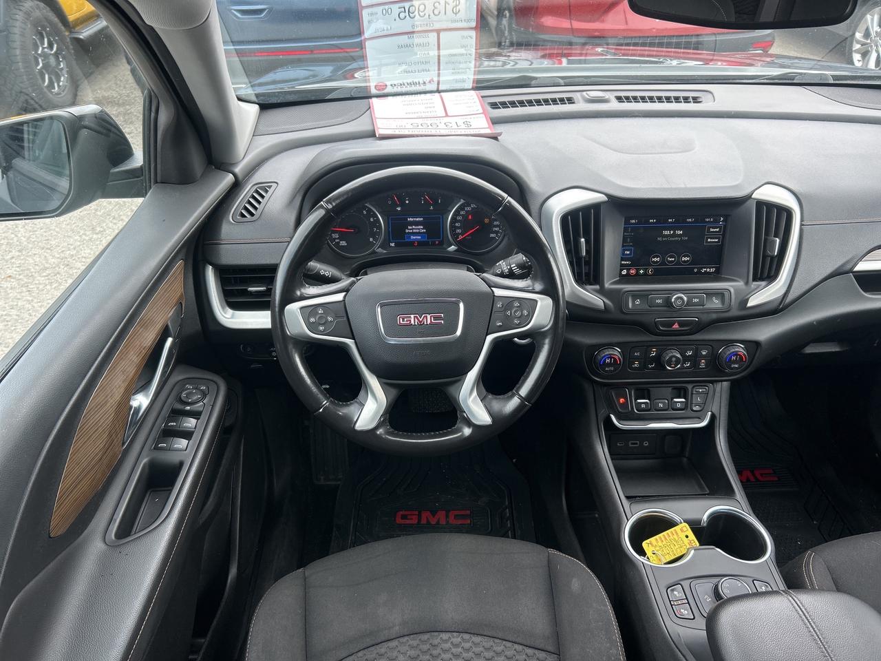 2019 GMC Terrain SLE, AWD, CLEAN CARFAX, HEATED CLOTH SEATS! - Photo #11