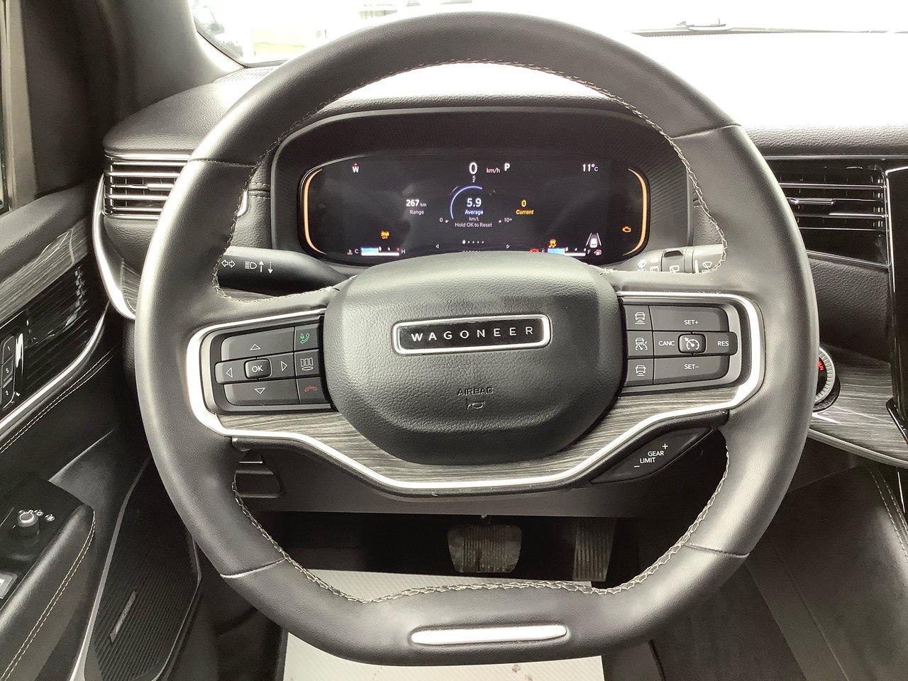 2022 Jeep Wagoneer PREMIUM Photo