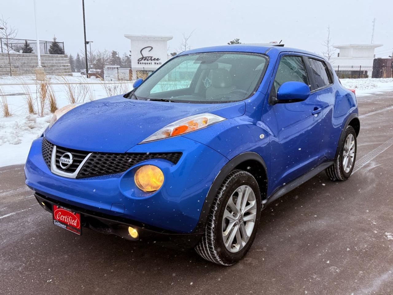 2011 Nissan Juke SL 4dr fwd CVT Photo