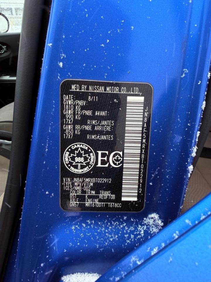 2011 Nissan Juke SL 4dr fwd CVT Photo