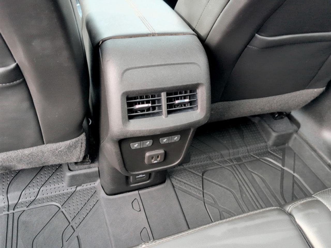 2021 Chevrolet Equinox Premier True North Edition  *LOW KMS* Photo