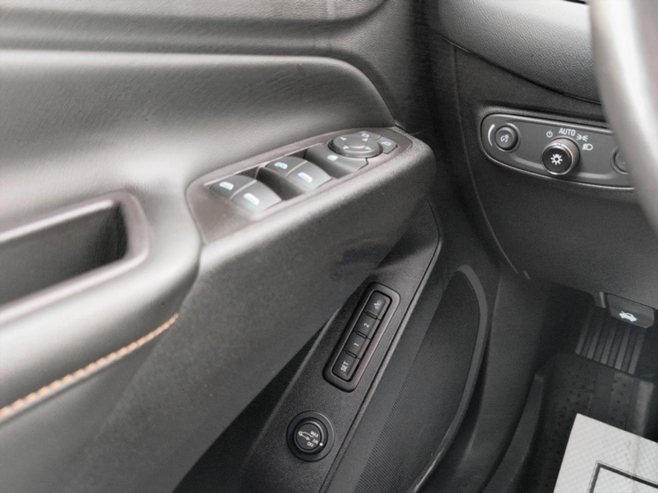 2021 Chevrolet Equinox Premier True North Edition  *LOW KMS* Photo