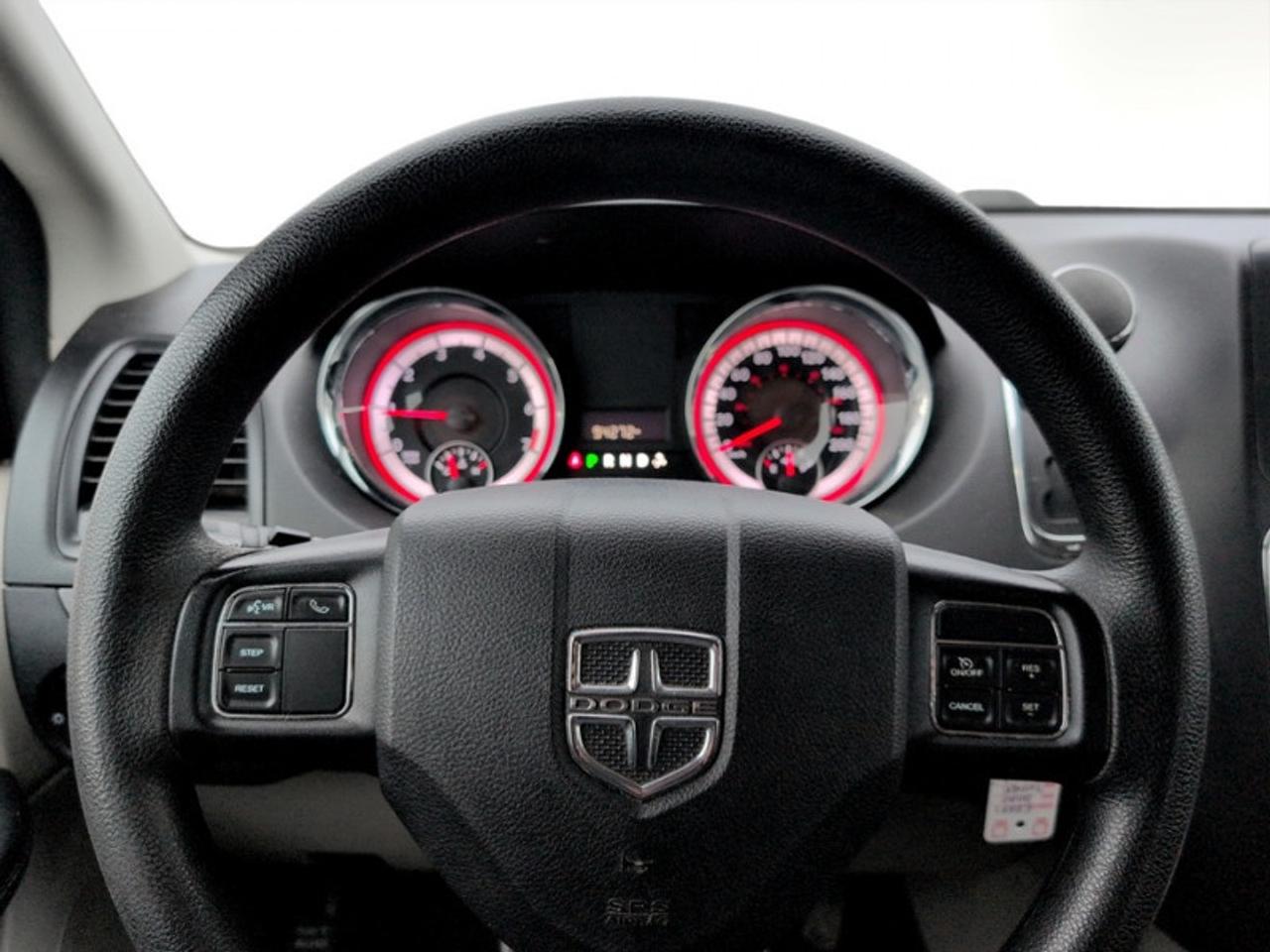 2020 Dodge Grand Caravan SE ``Canada Value Pkg``  *UCONNECT* Photo