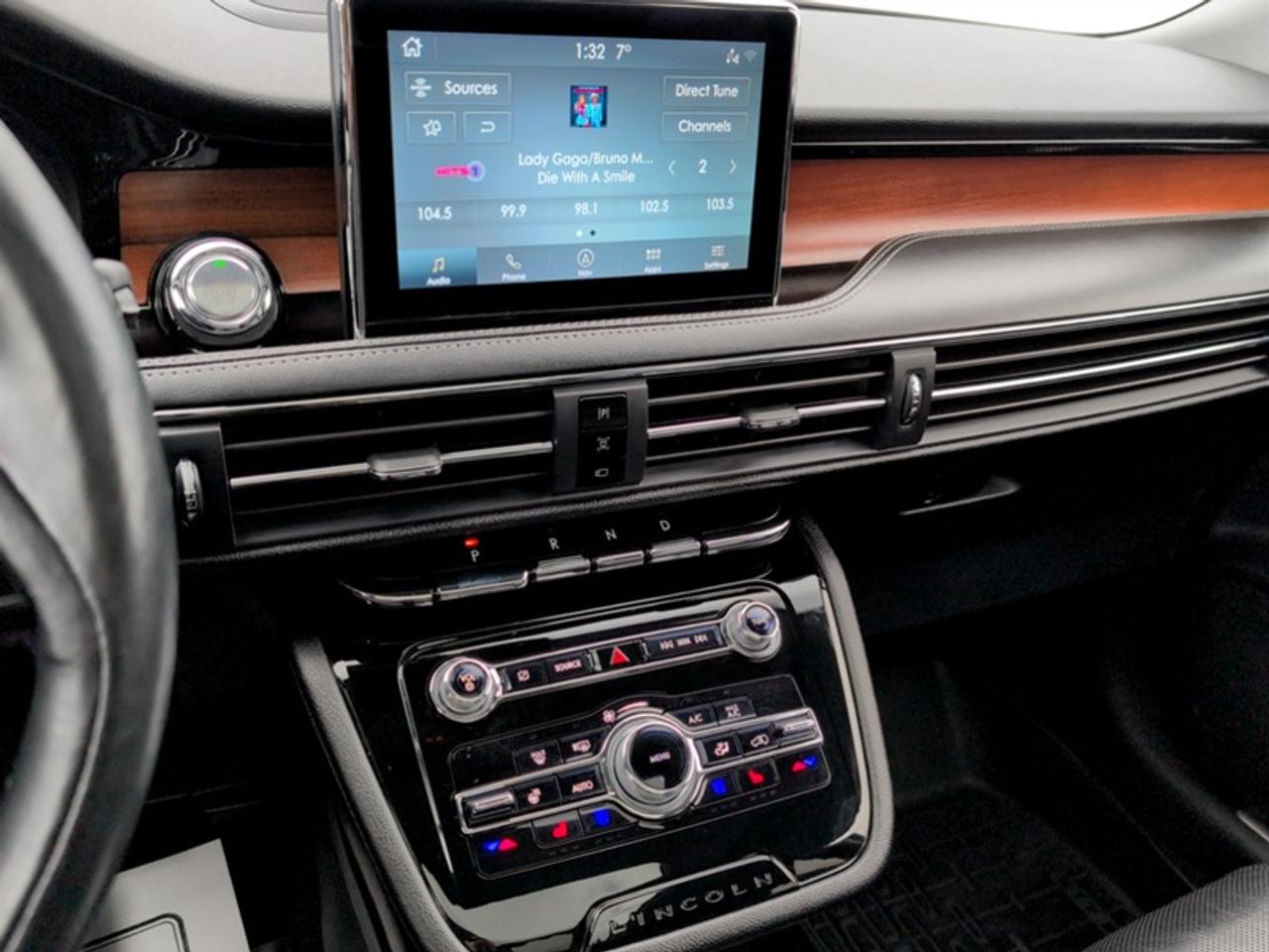 2021 Lincoln Corsair Reserve  *PANO ROOF - COOLED SEATS* Photo