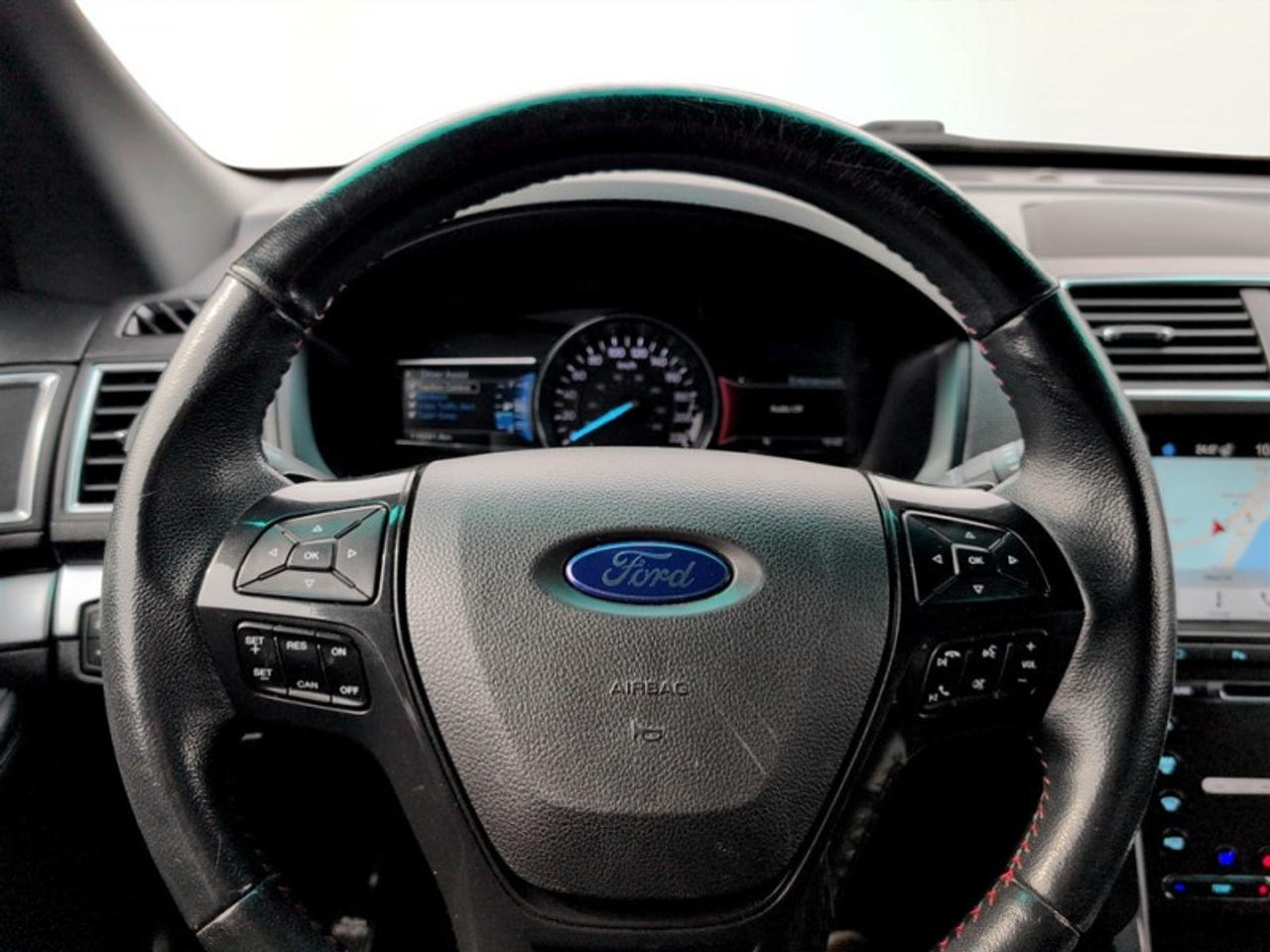 2017 Ford Explorer SPORT Photo