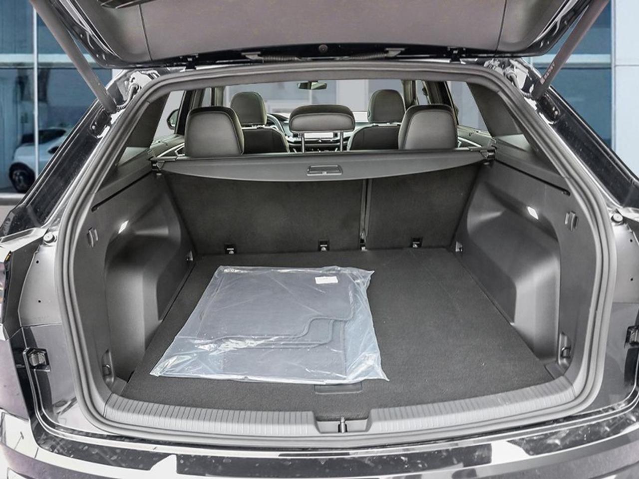2026 Volkswagen Atlas Cross Sport Highline  - Sunroof Photo