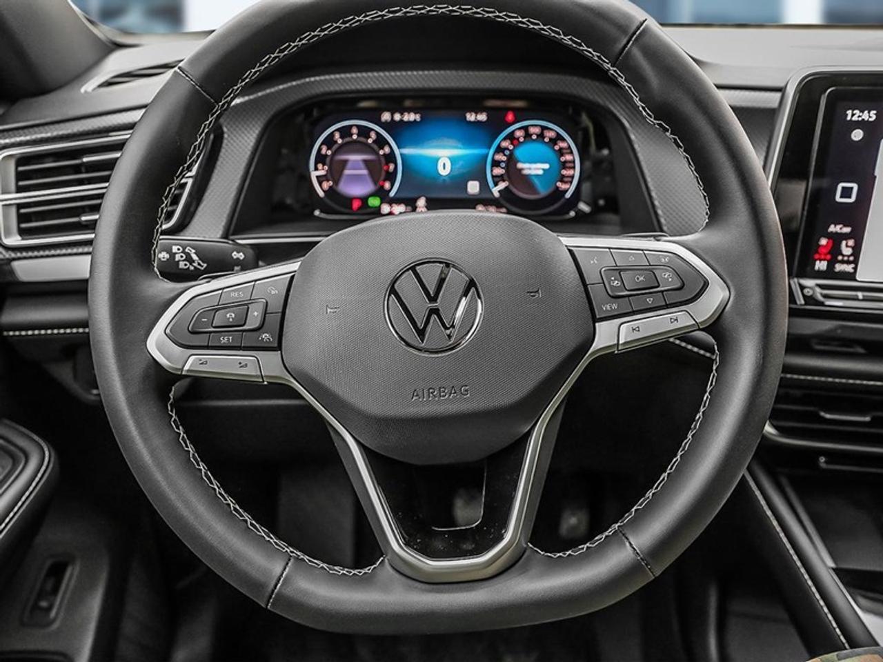 2026 Volkswagen Atlas Cross Sport Highline  - Sunroof Photo
