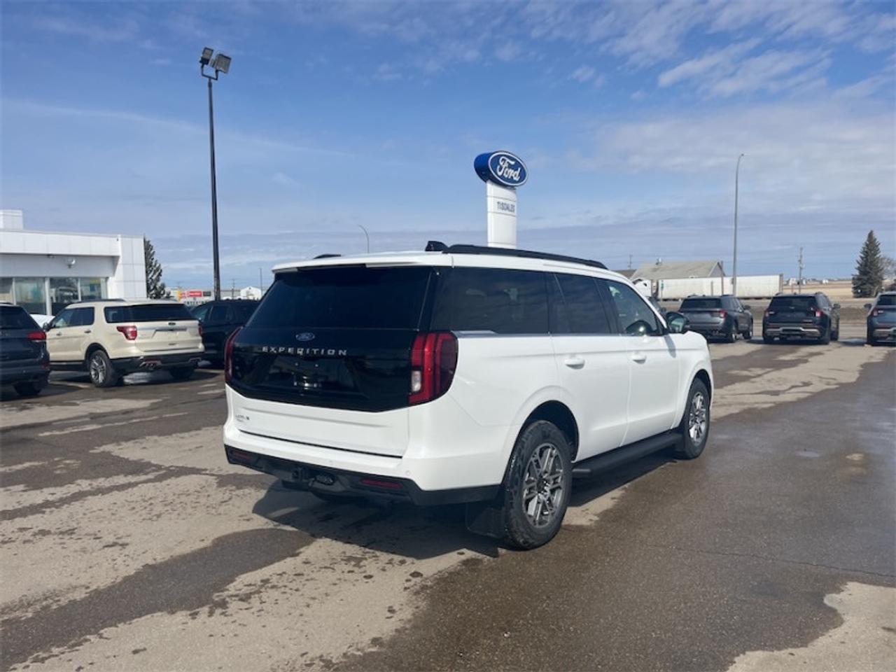 2026 Ford Expedition Active  - Navigation -  Power Liftgate Photo5