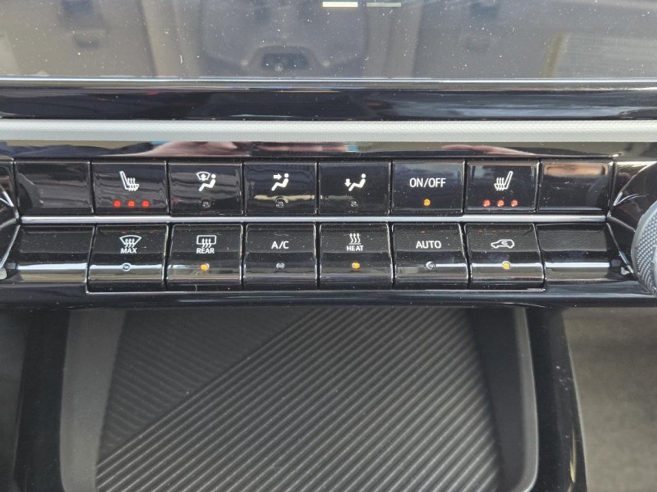 2027 Chevrolet Bolt LT  - Heated Seats Photo