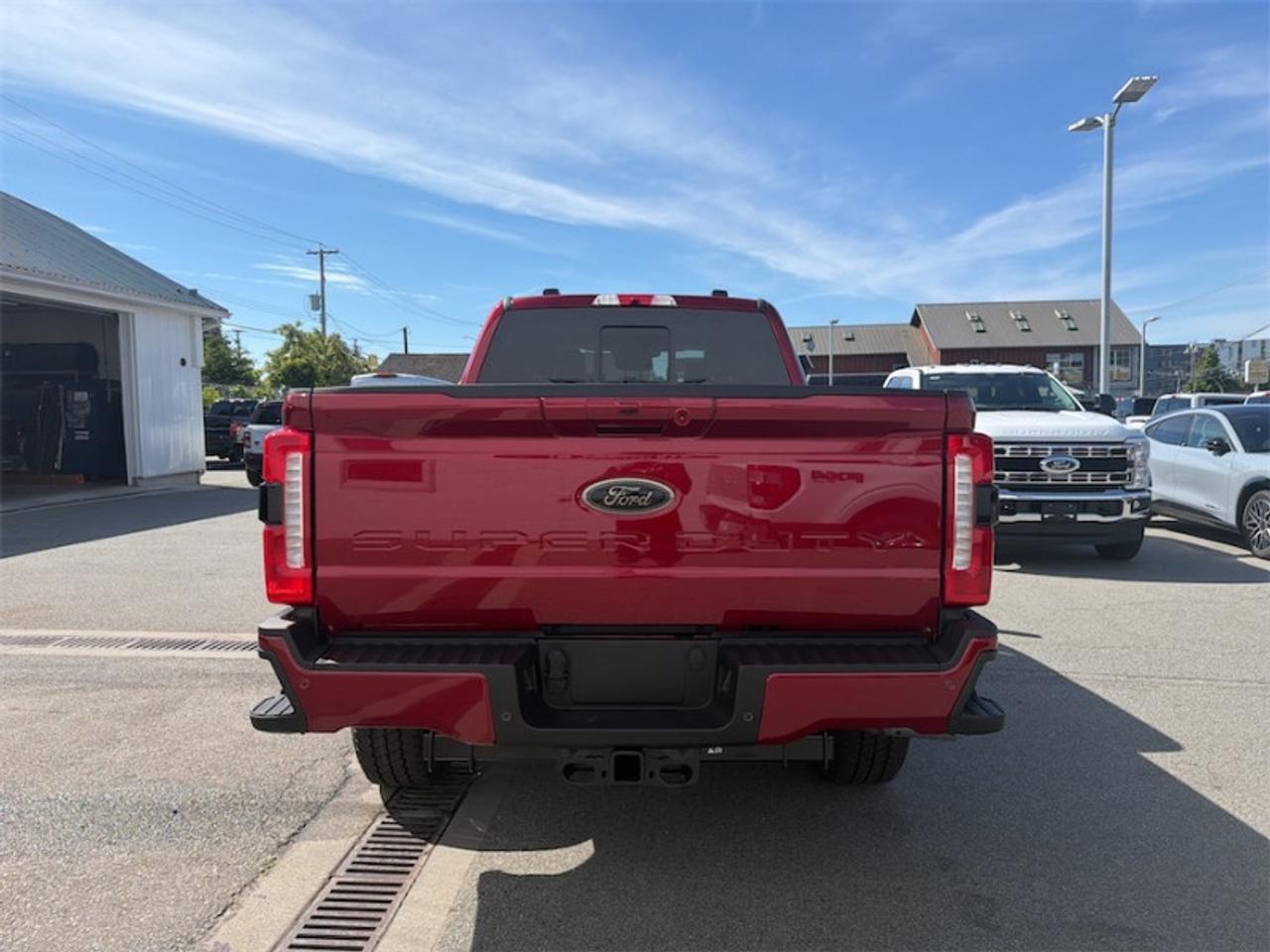 2026 Ford F-350 Super Duty Lariat  - Premium Audio Photo3