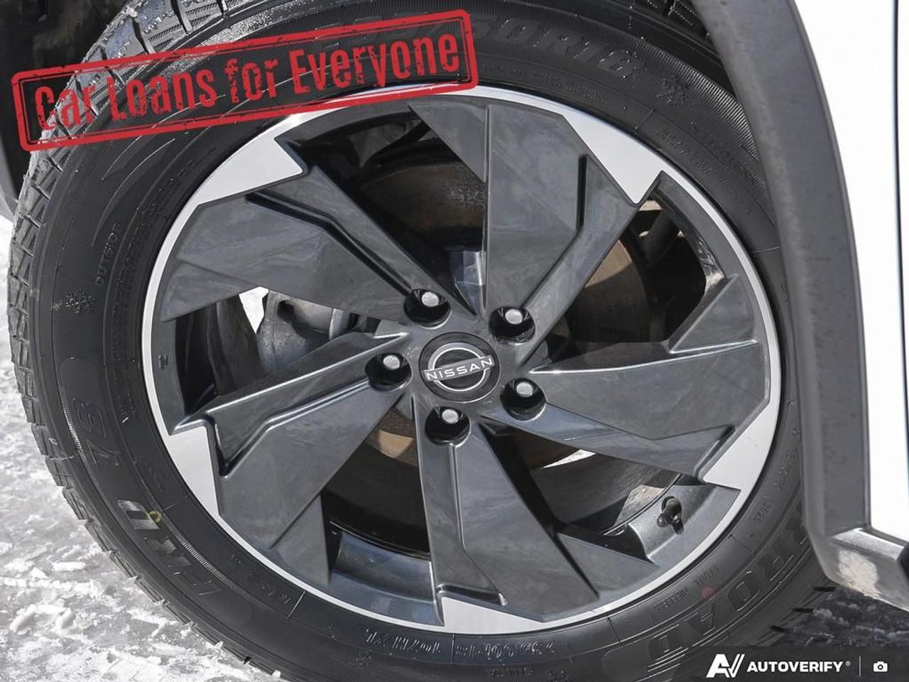 2024 Nissan Rogue SV MOONROOF