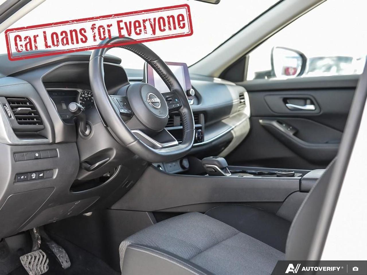 2024 Nissan Rogue SV MOONROOF