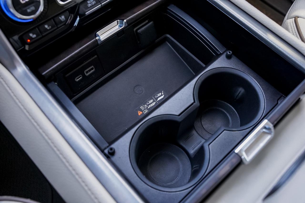 2023 GMC Yukon Denali | Captain Seats | rear Entertainment Photo
