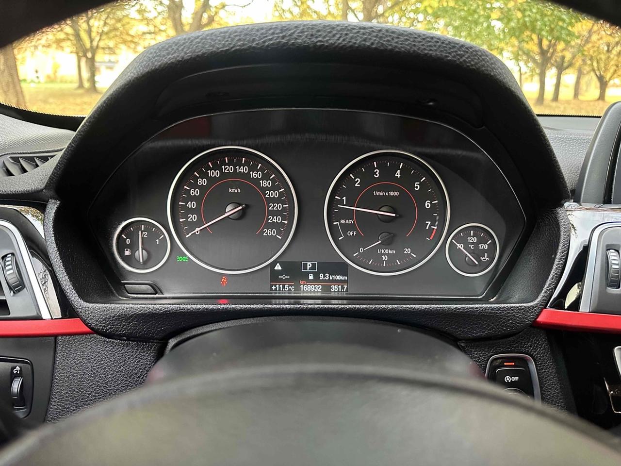 2016 BMW 3-Series 320i xDrive Photo