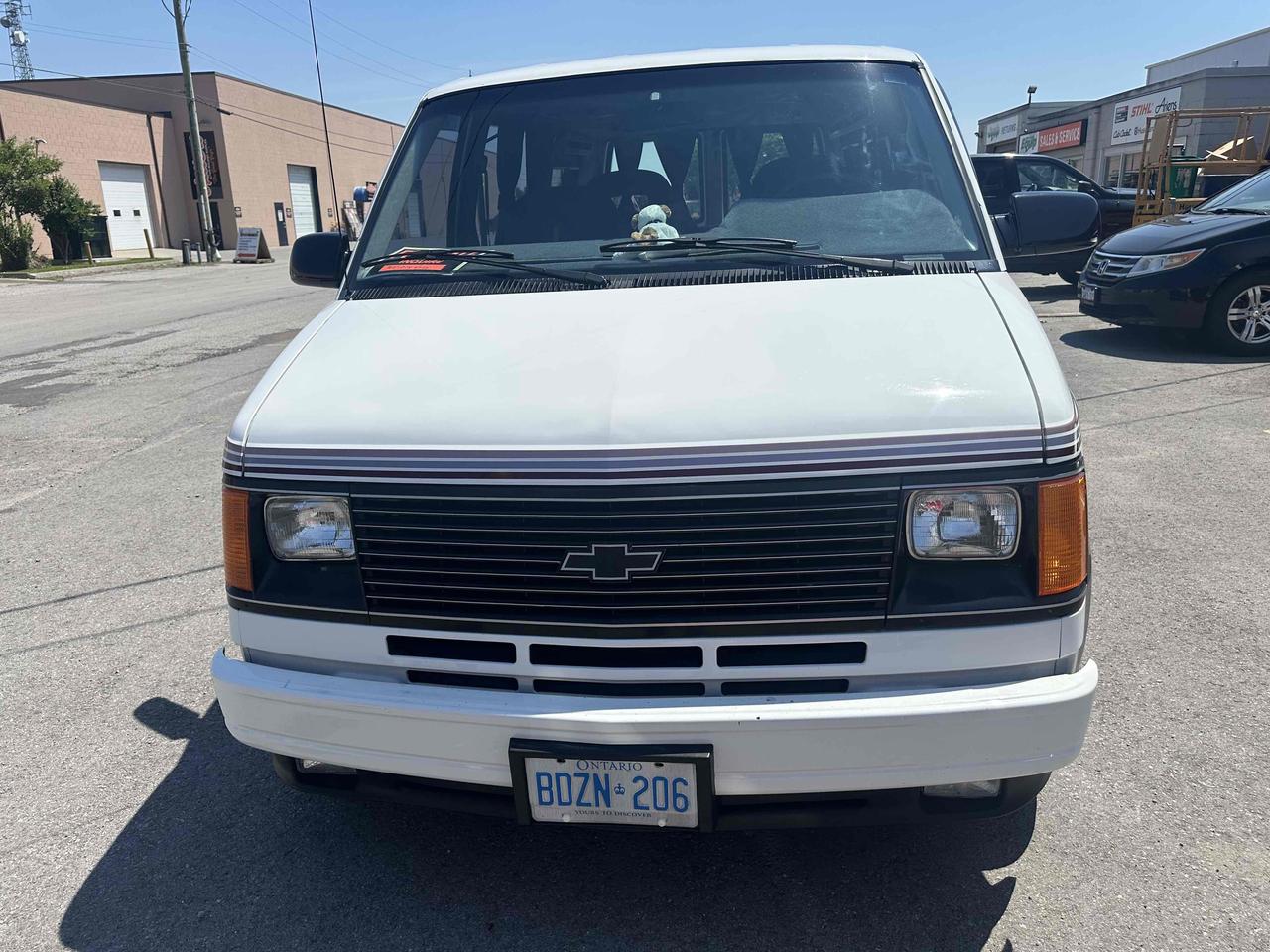 1991 Chevrolet Astro EXT CONVERSION VAN! Photo