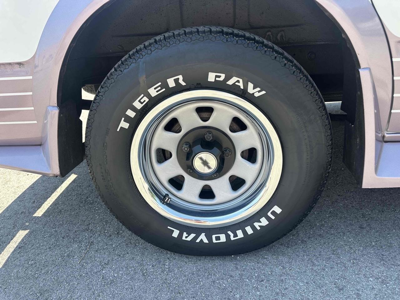 1991 Chevrolet Astro EXT CONVERSION VAN! Photo