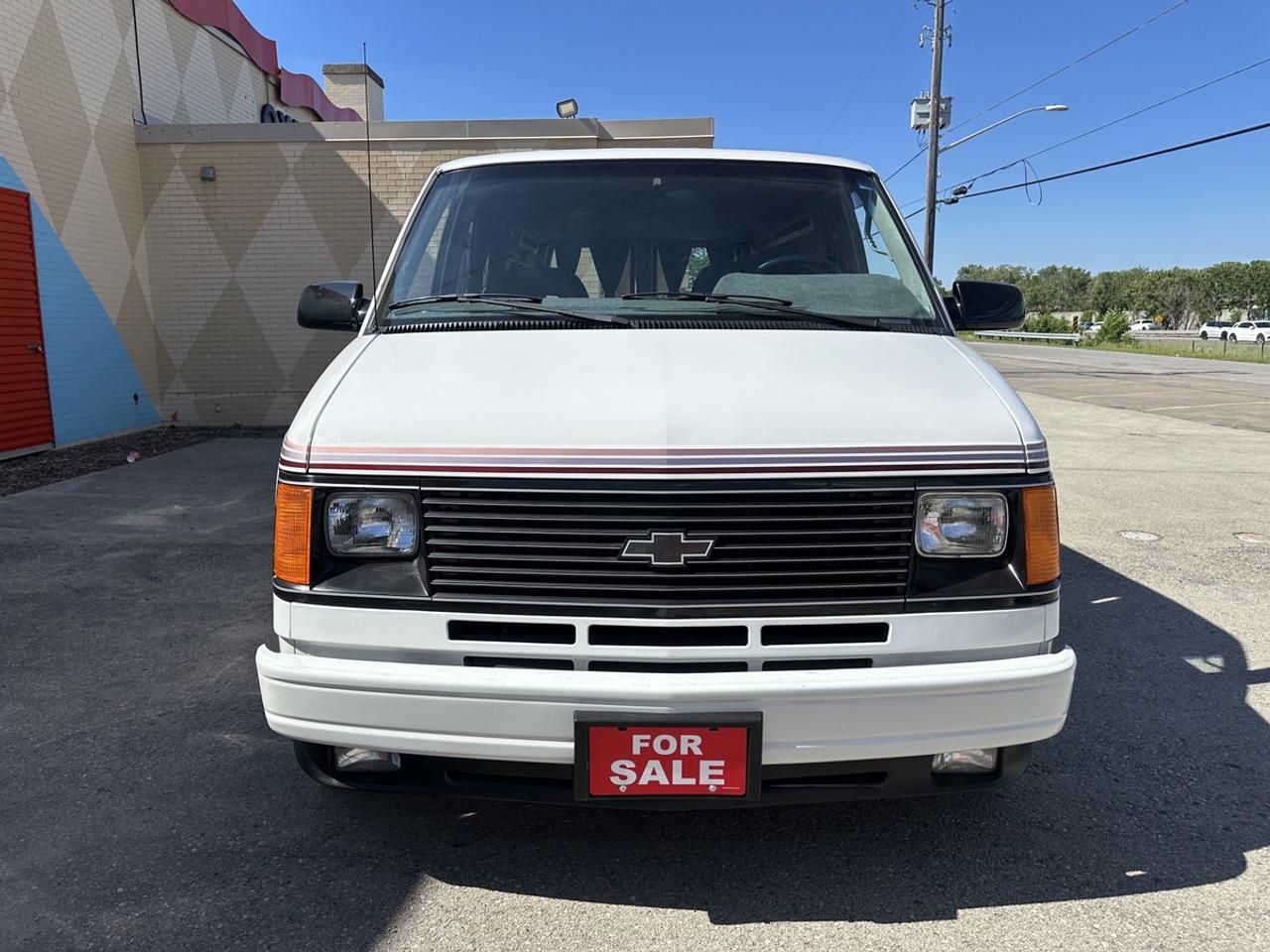 1991 Chevrolet Astro EXT CONVERSION VAN! Photo