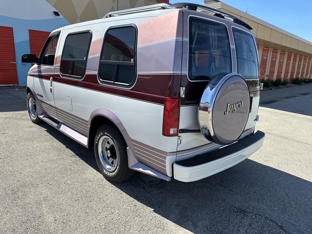 1991 Chevrolet Astro EXT CONVERSION VAN! Photo4