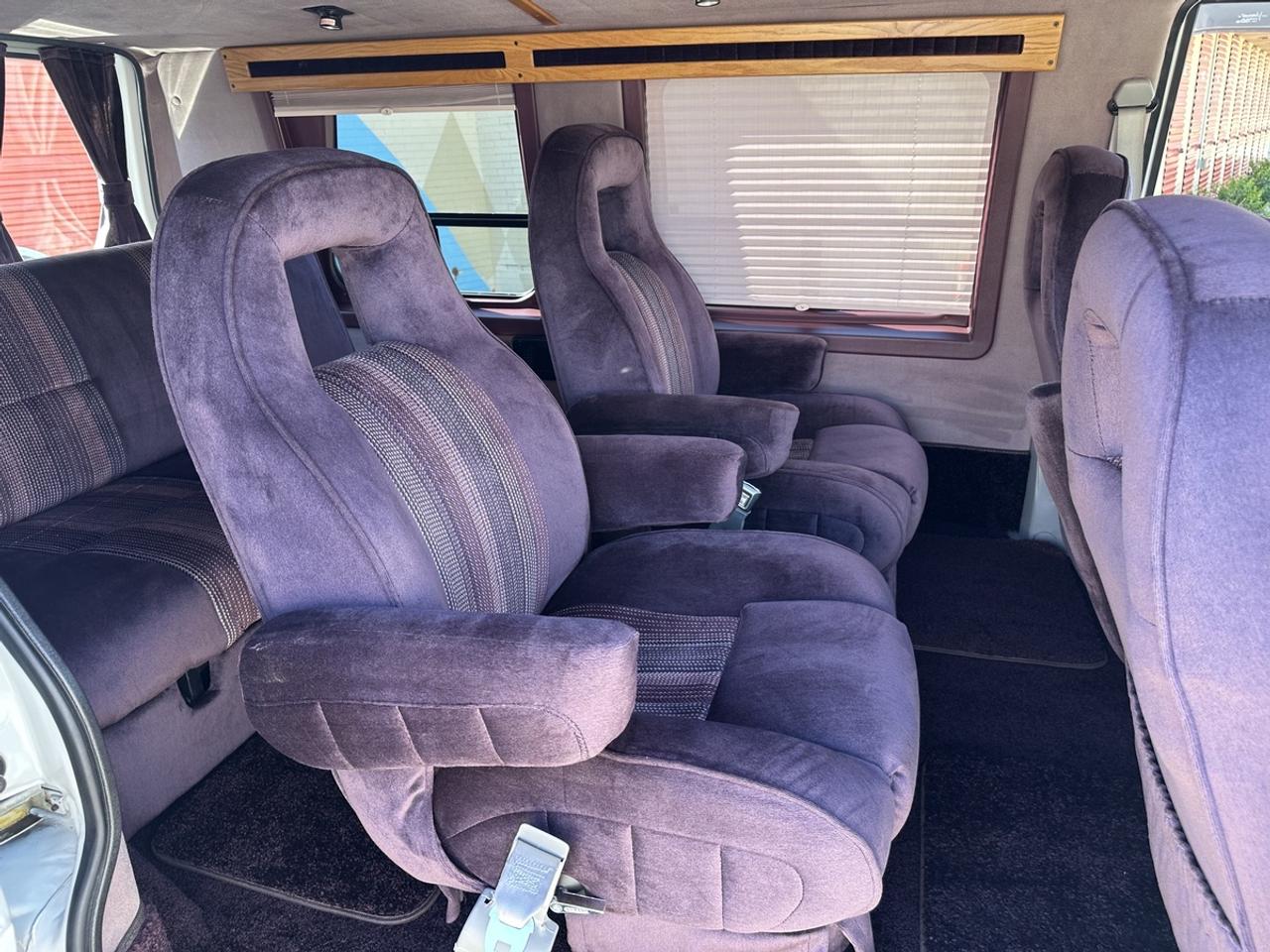1991 Chevrolet Astro EXT CONVERSION VAN! Photo
