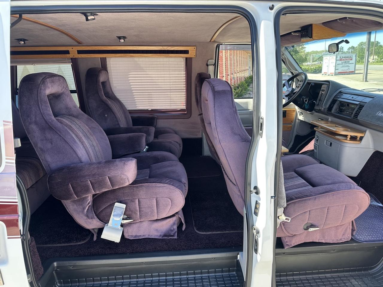 1991 Chevrolet Astro EXT CONVERSION VAN! Photo