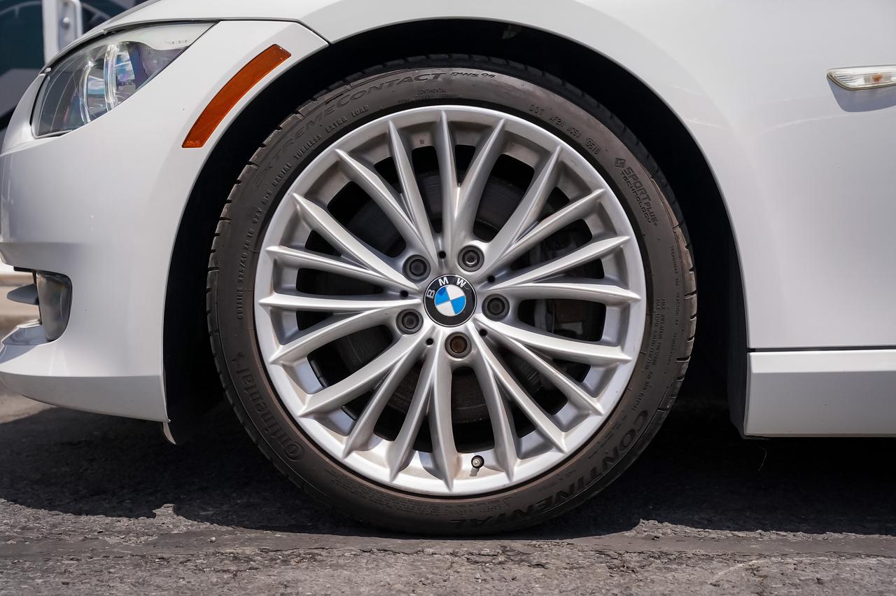 2013 BMW 3-Series 335i | Convertible | No Accidents Photo