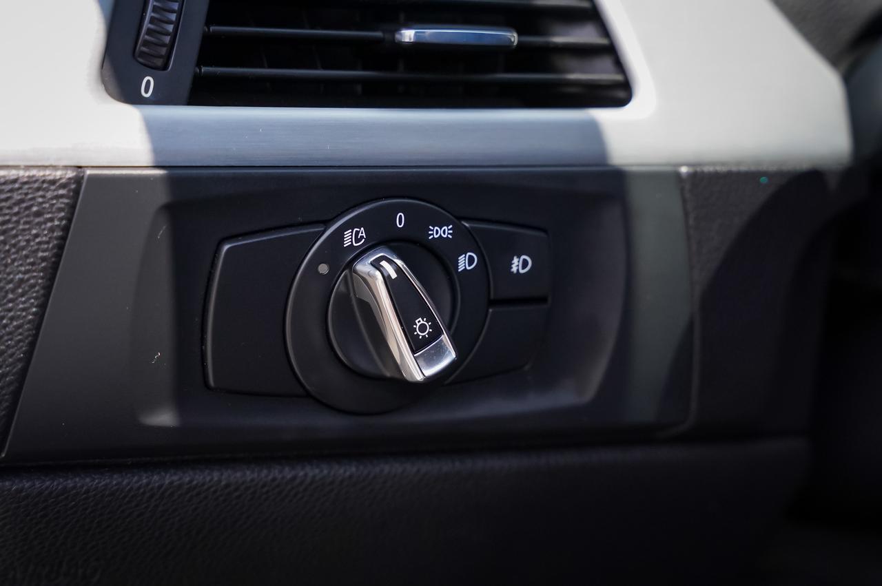 2013 BMW 3-Series 335i | Convertible | No Accidents Photo