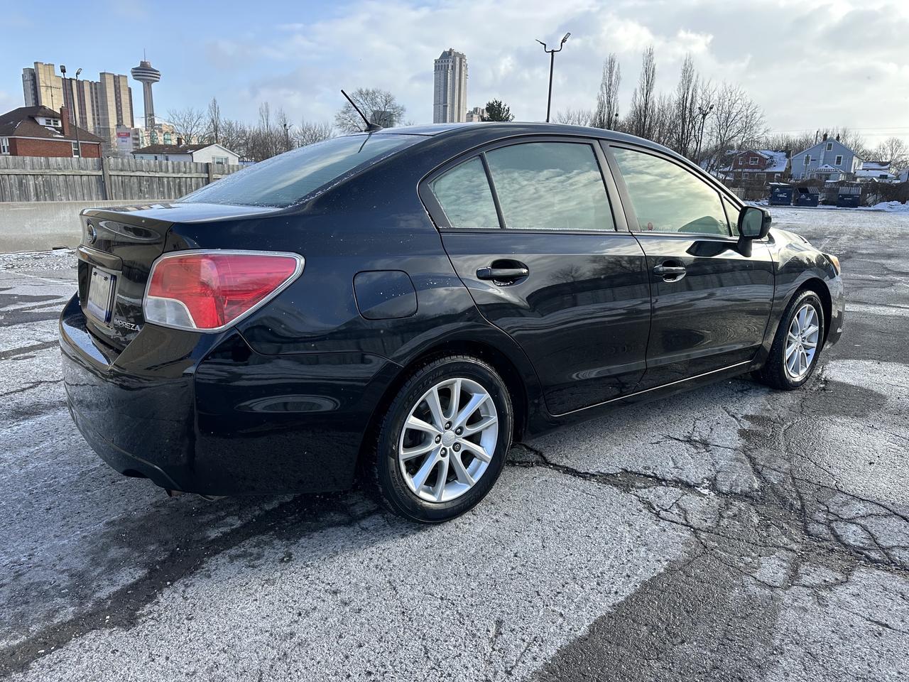 2013 Subaru Impreza Premium Photo