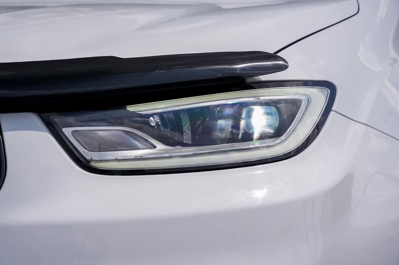 2022 Chrysler Pacifica Limited Hybrid | No Accidents | Certified Photo