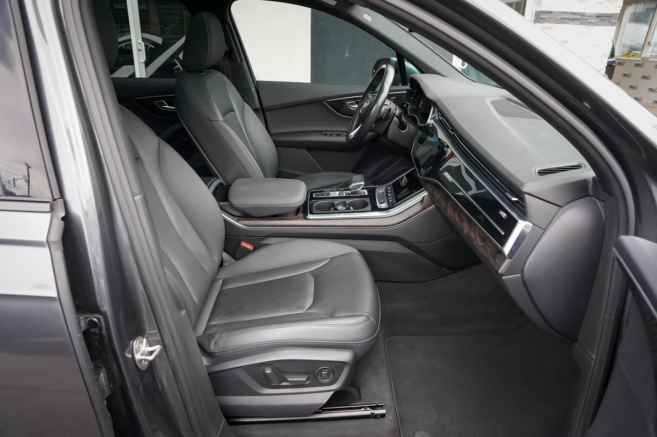 2021 Audi Q7 PROGRESSIV Photo