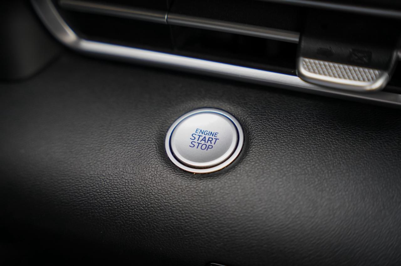 2021 Hyundai Elantra SEL Photo