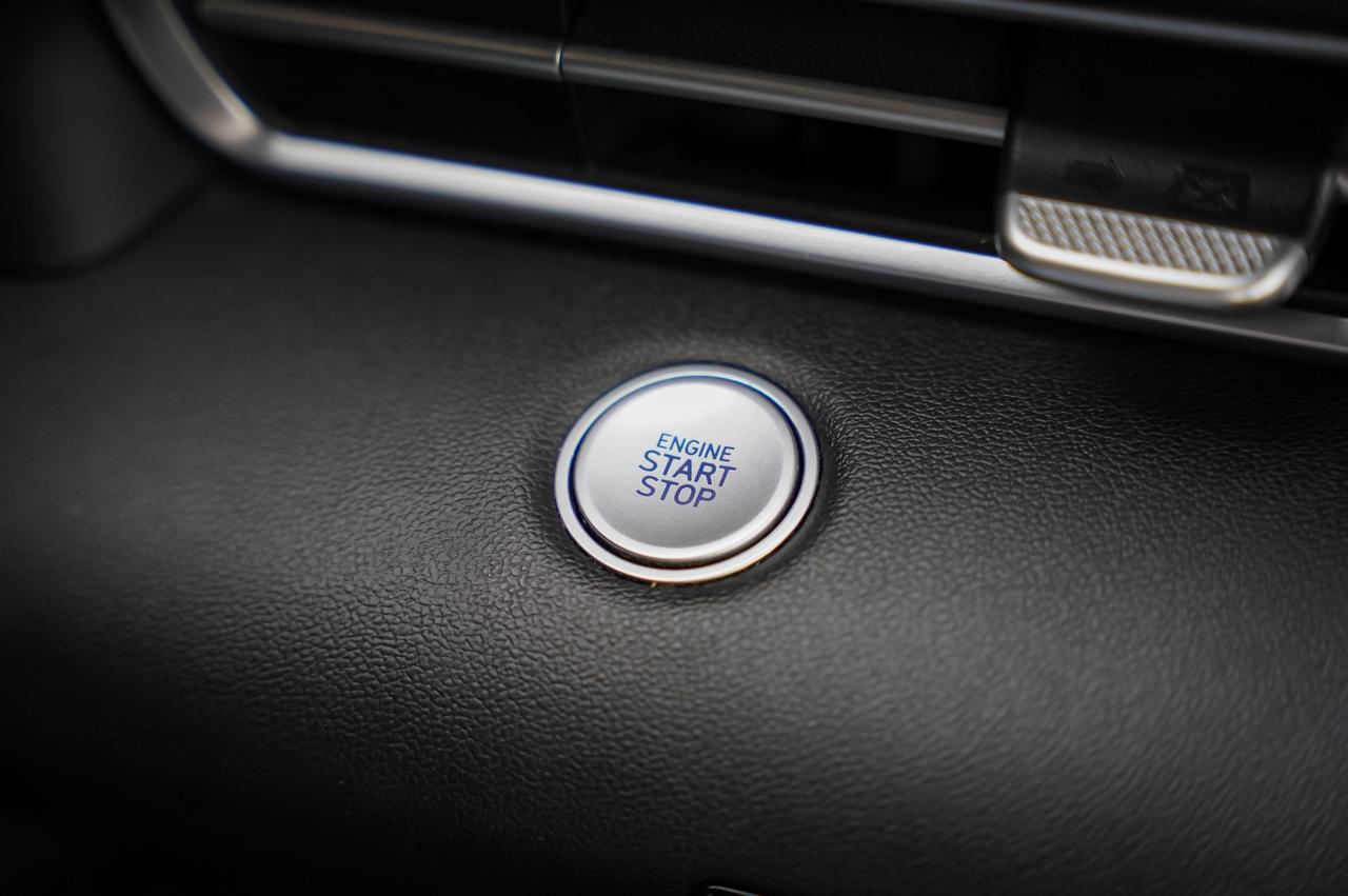 2021 Hyundai Elantra SEL Photo