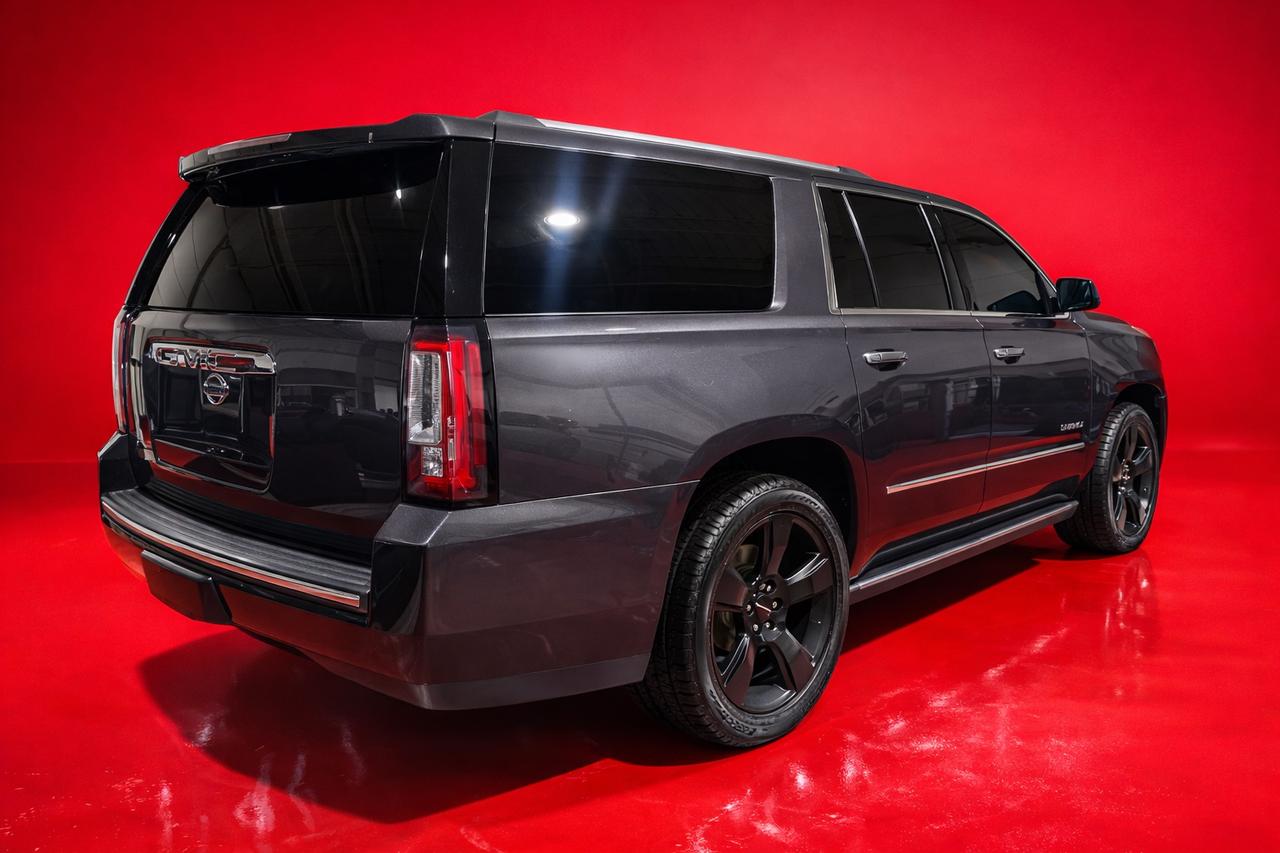 2017 GMC Yukon Denali Photo