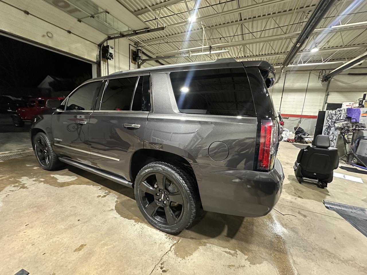 2017 GMC Yukon Denali Photo