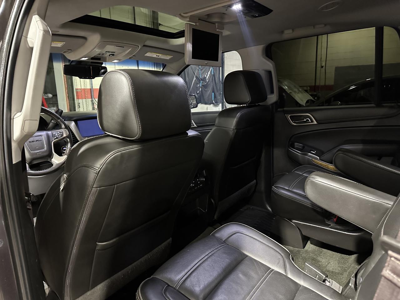 2017 GMC Yukon Denali Photo