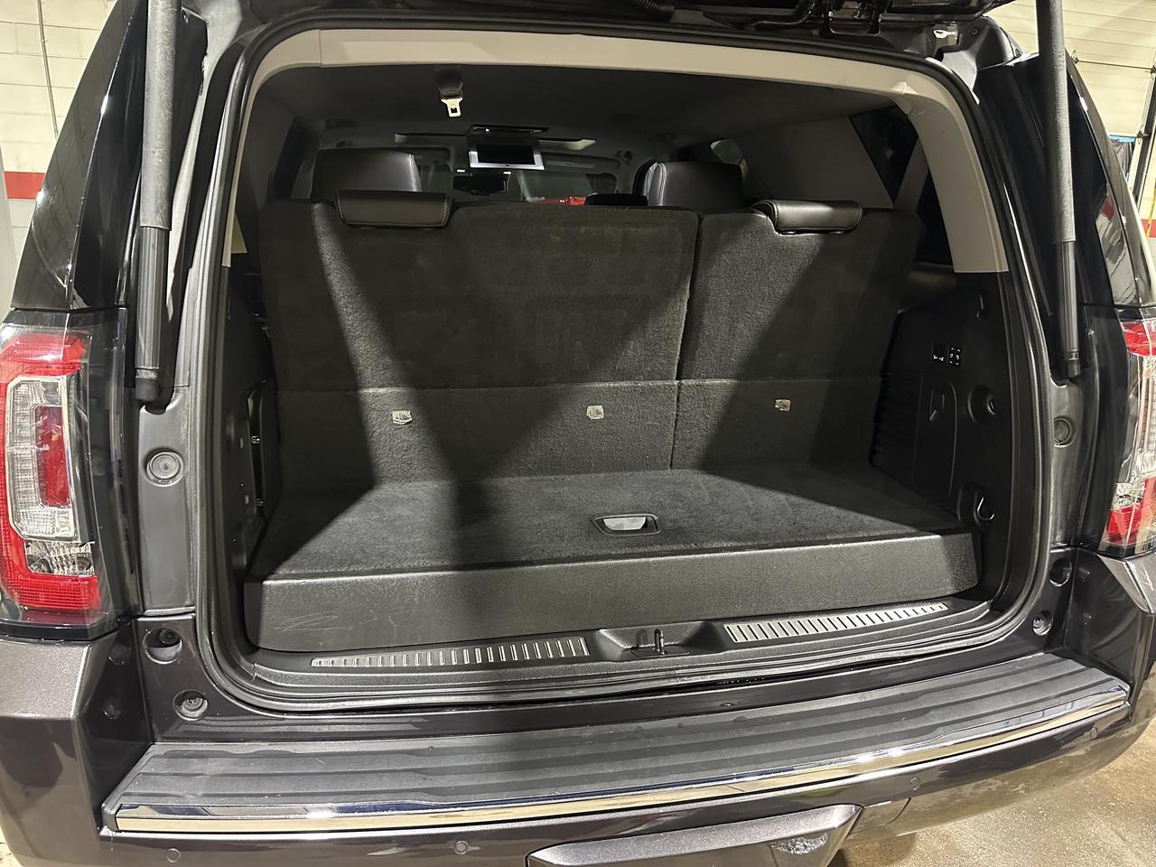 2017 GMC Yukon Denali Photo