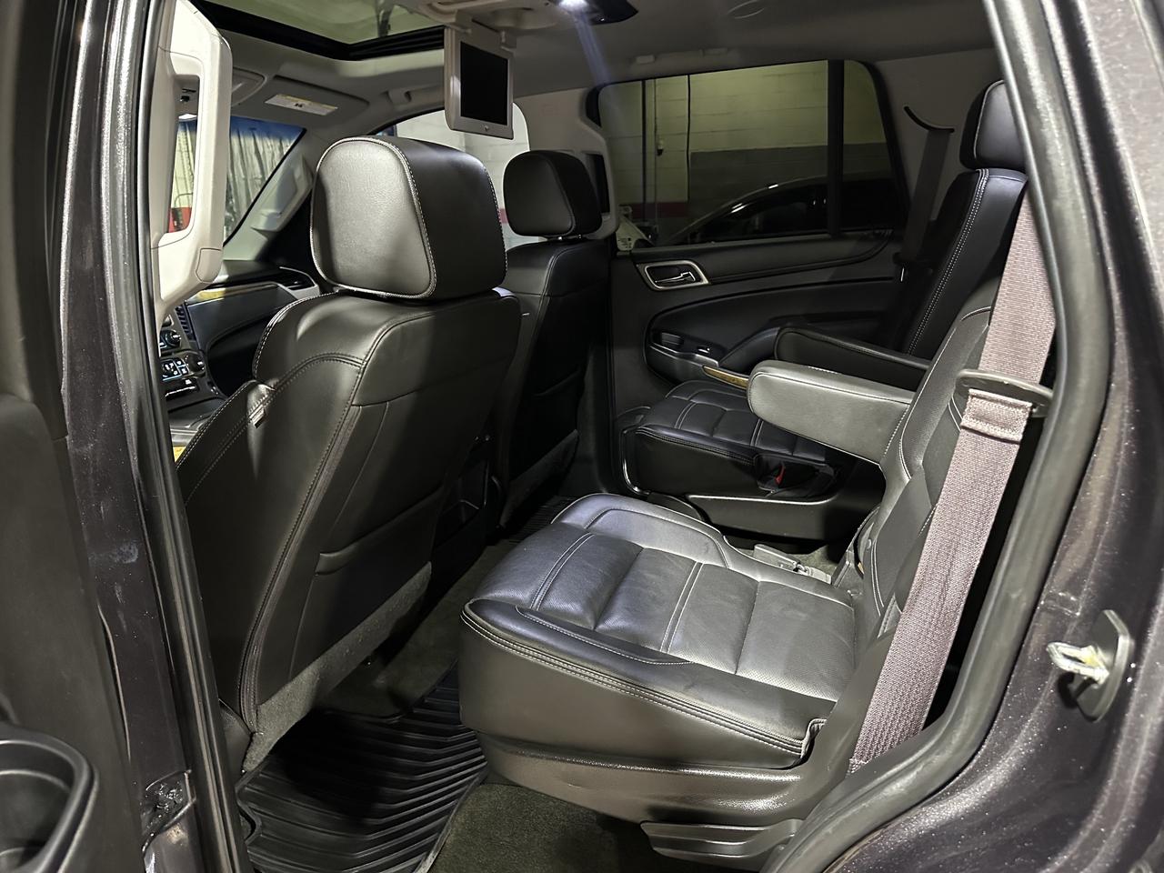2017 GMC Yukon Denali Photo