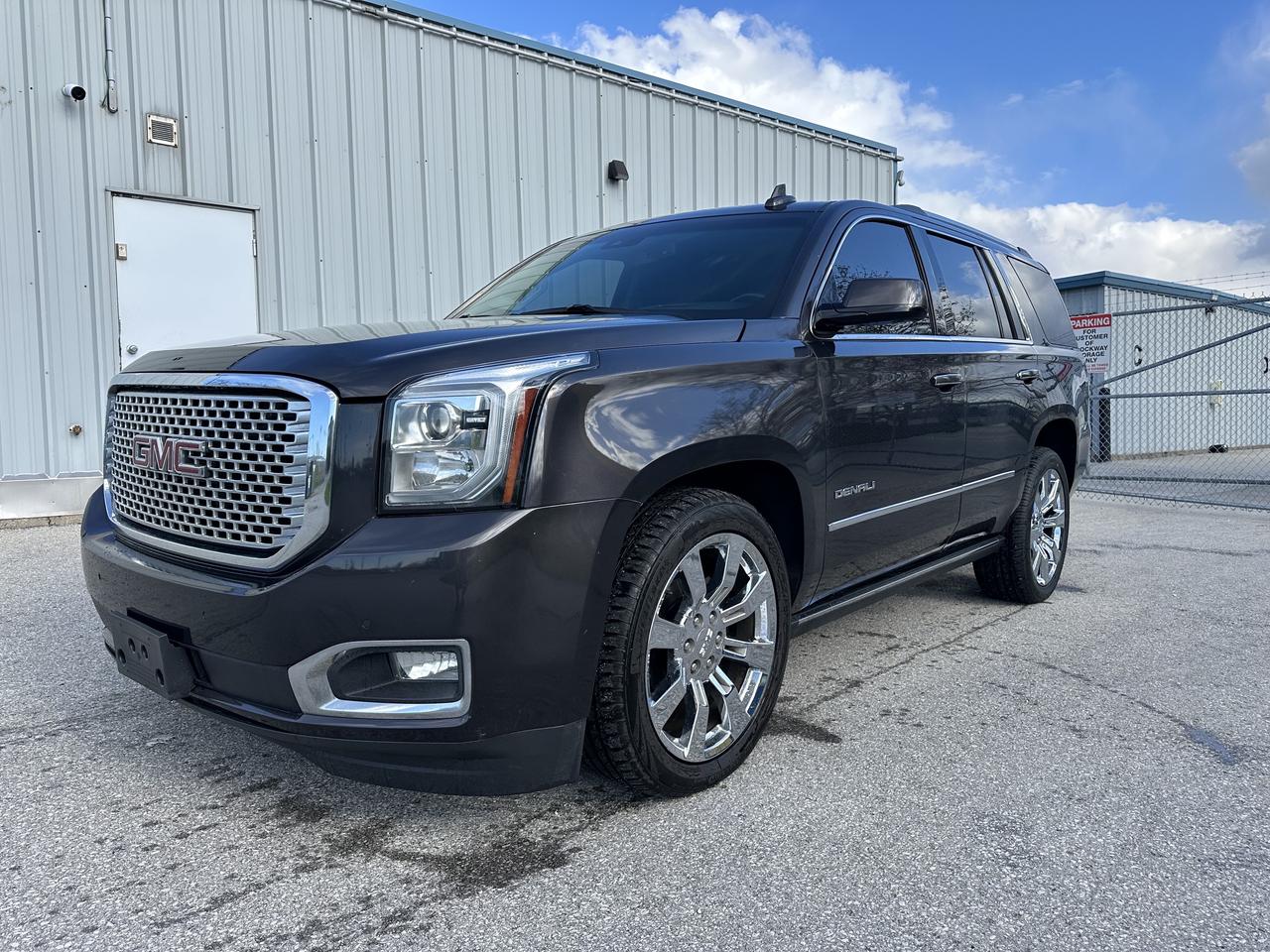 2017 GMC Yukon Denali Photo