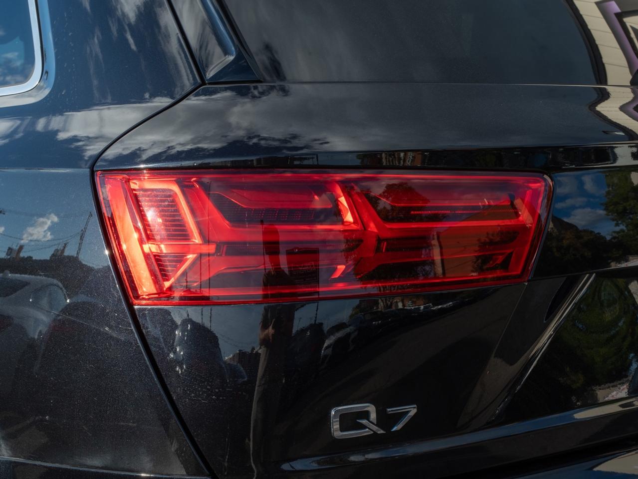 2019 Audi Q7 Prestige | 7 Pass | Technik Photo