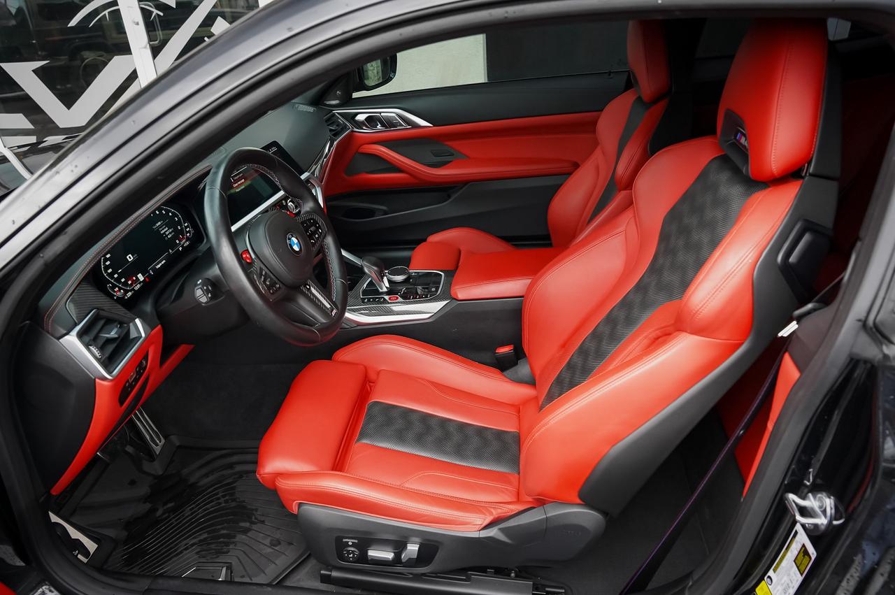 2023 BMW M4 XDrive Photo