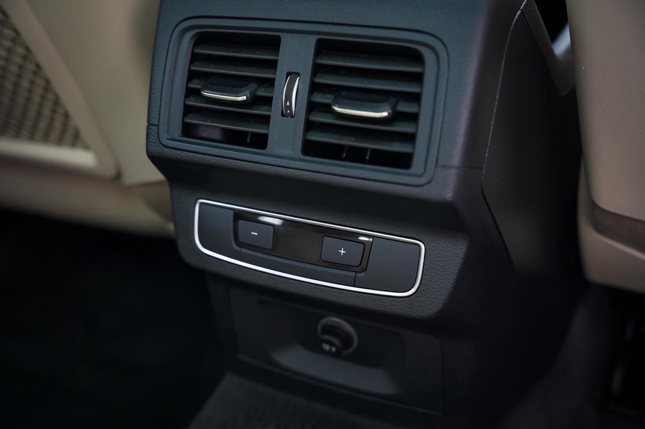 2020 Audi Q5 Premium Plus Photo