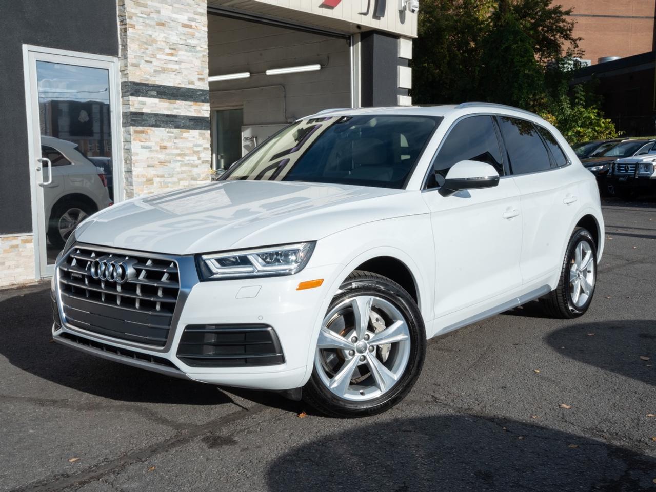 2020 Audi Q5 Premium Plus Photo2