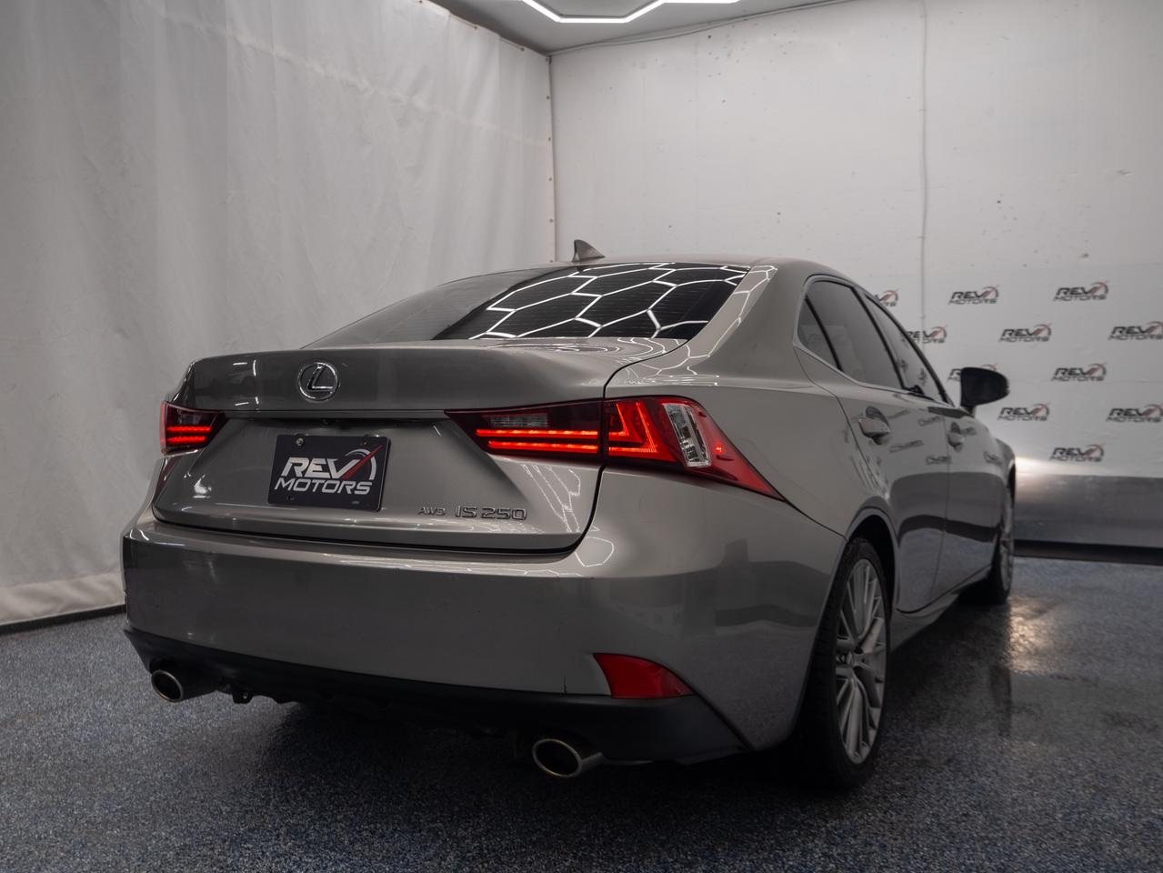 2014 Lexus IS 250 | AWD | Bluetooth Photo3