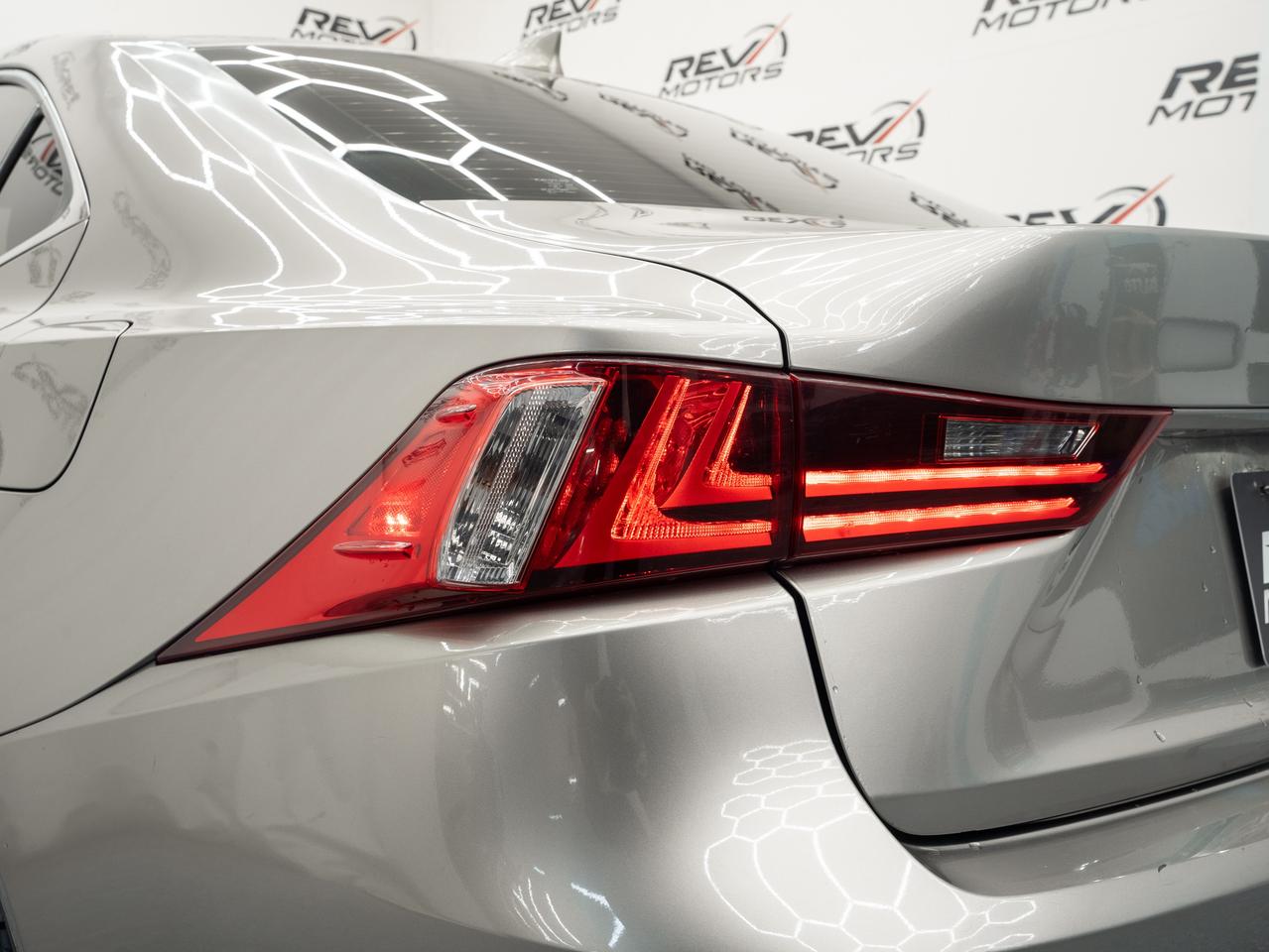2014 Lexus IS 250 | AWD | Bluetooth Photo