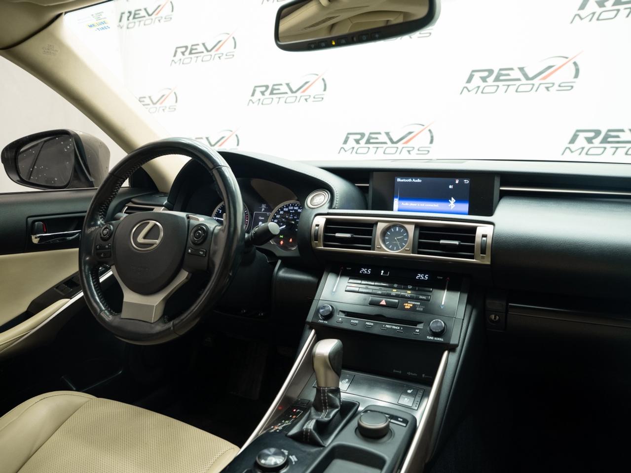 2014 Lexus IS 250 | AWD | Bluetooth Photo