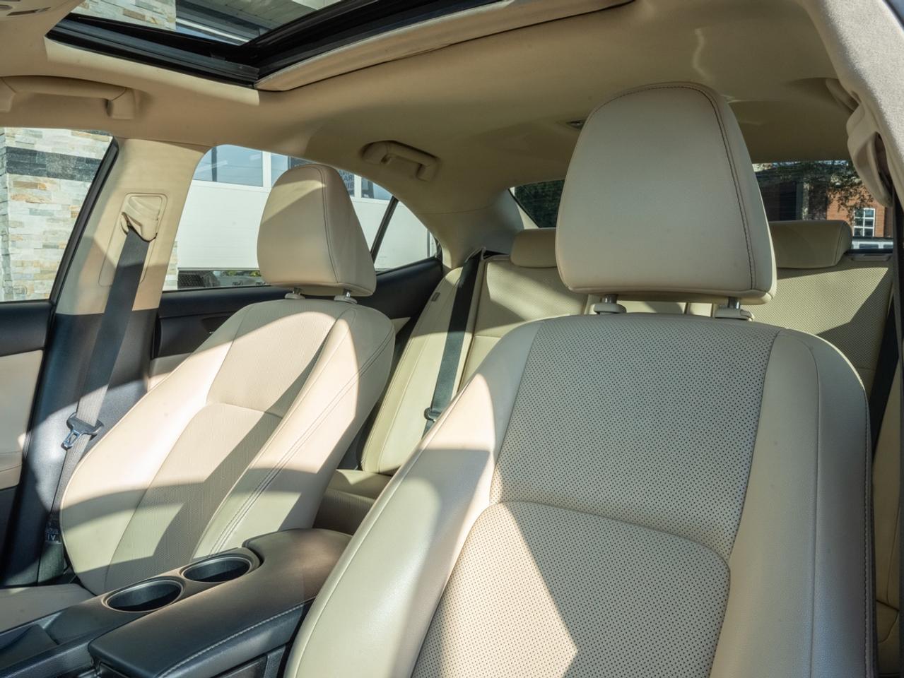2014 Lexus IS 250 | AWD | Bluetooth Photo