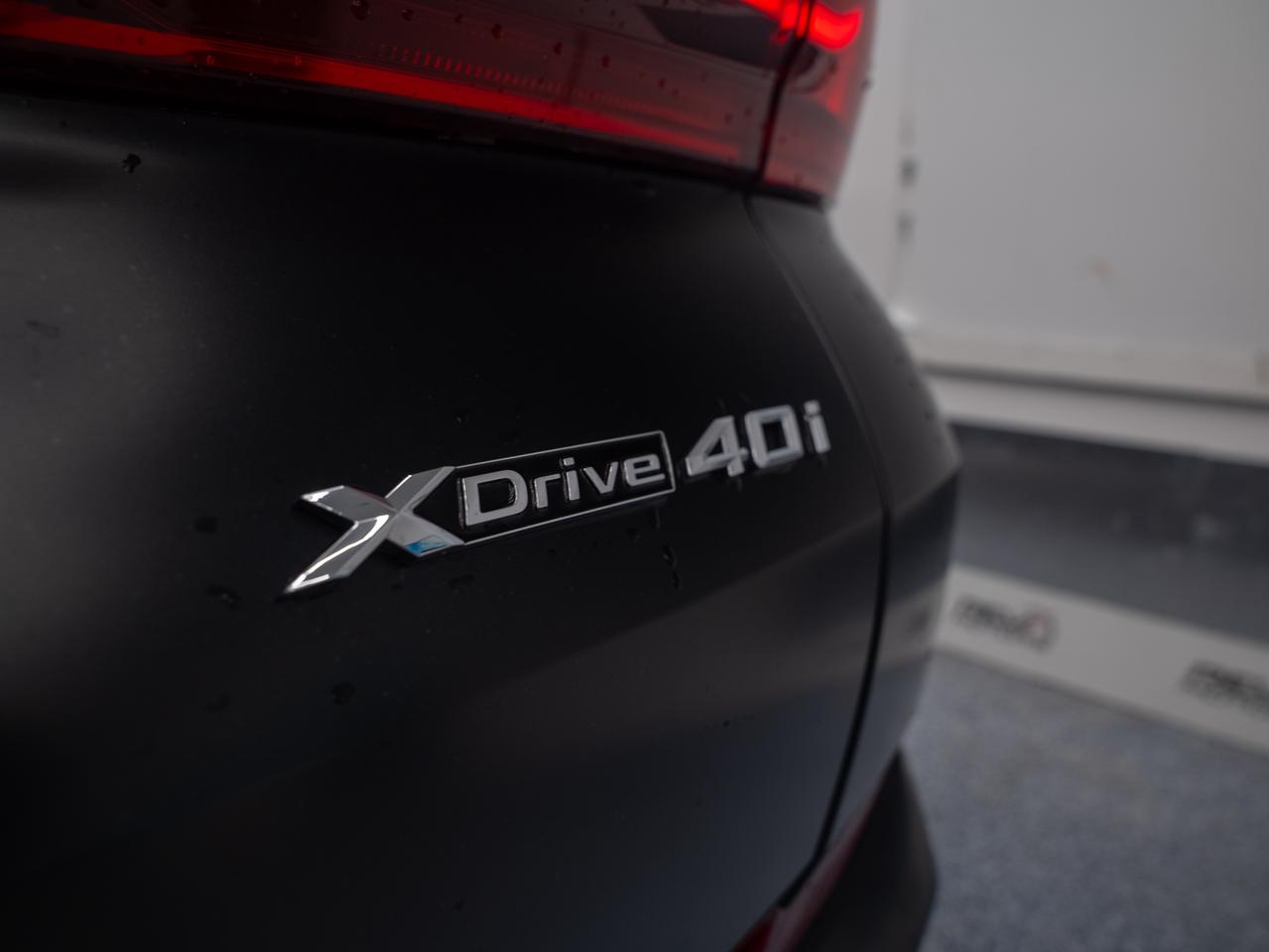 2022 BMW X6 xDrive40i | Vermilion Edition | M-Sport | One Owne Photo